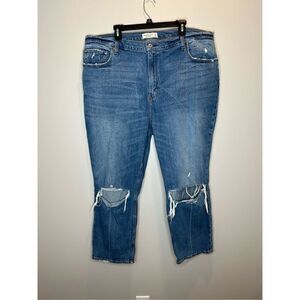 Abercrombie & Fitch Ultra High Rise Ankle Straight Distressed Jeans Size 20